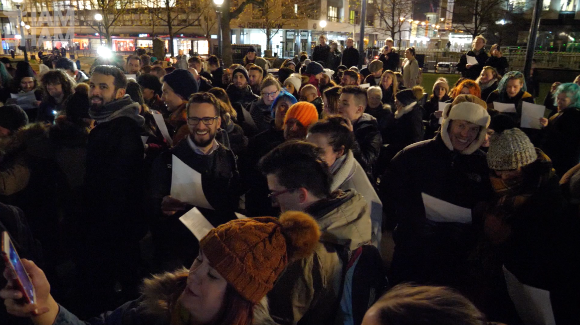 Birmingham flashmob performs Toto’s ‘Africa’ in mass singalong [VIDEO]