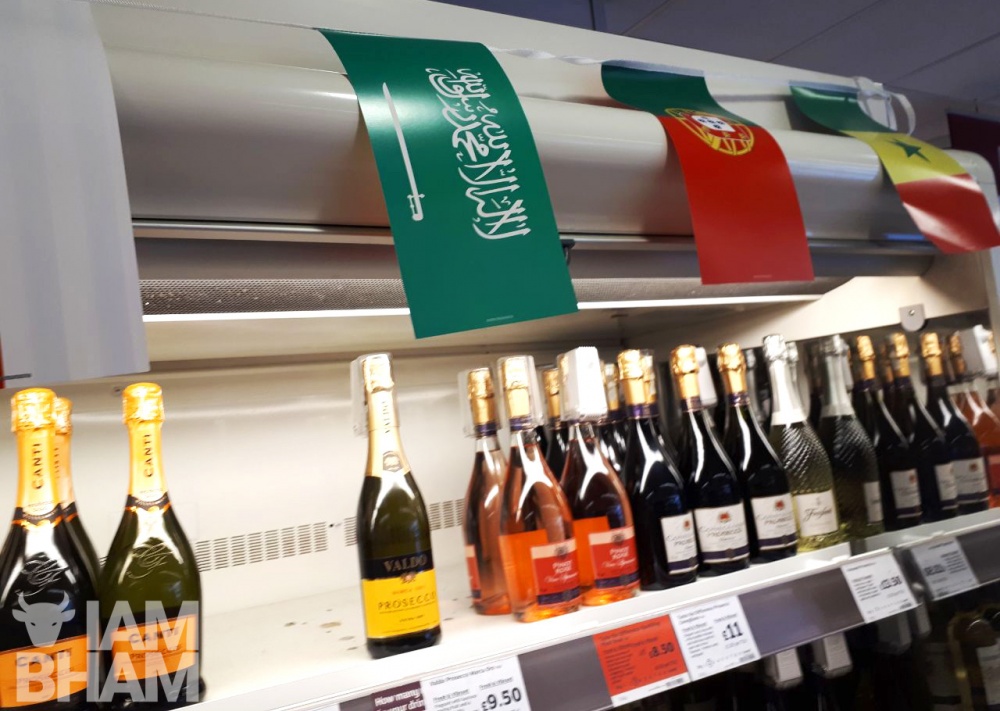Embarrassment as Sainsbury’s places Islamic flags on alcohol aisle during Ramadan