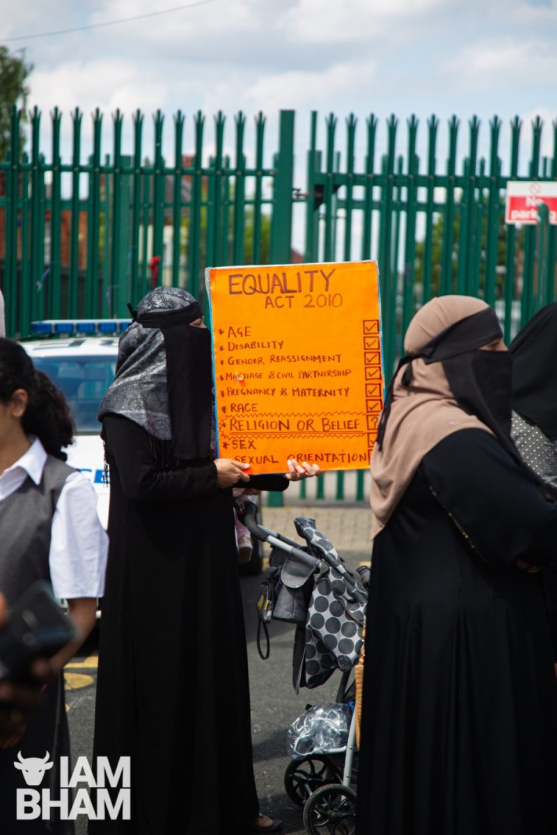 Anti LGBT equality education protests outside Anderton Park School in Balsall Heath, Birmingham, on 24.05.19. Photo by Paul Stringer.