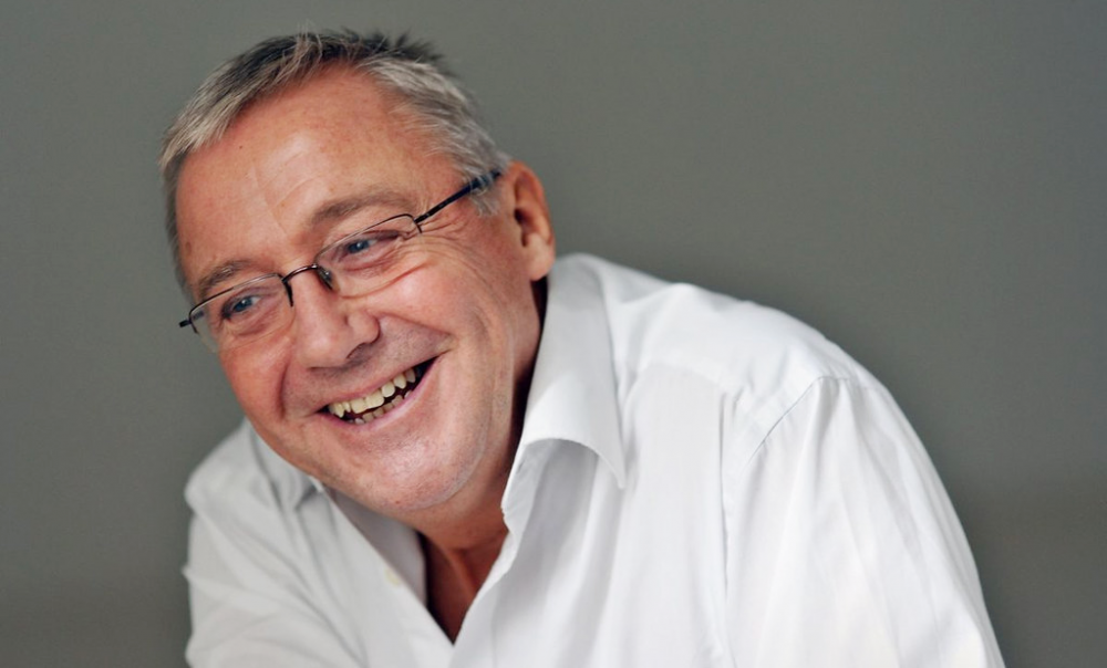 Birmingham Opera Company director Graham Vick dies from COVID complications