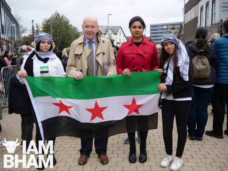 Jack Dromey with Syrian refugees in Erdington in October 2021