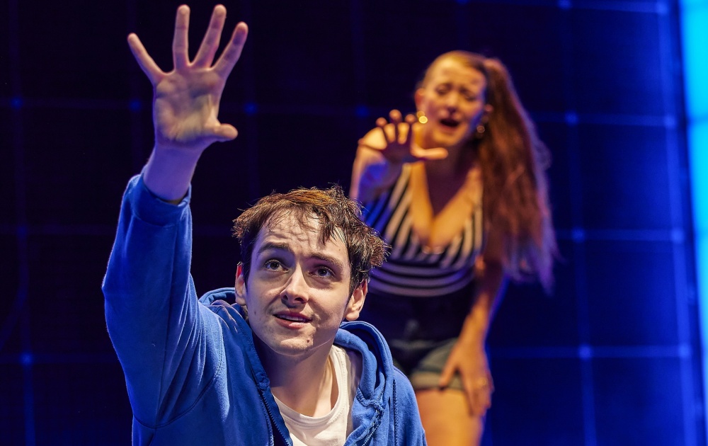 REVIEW: The Curious Incident of the Dog in the Night-Time makes triumphant return to Brum