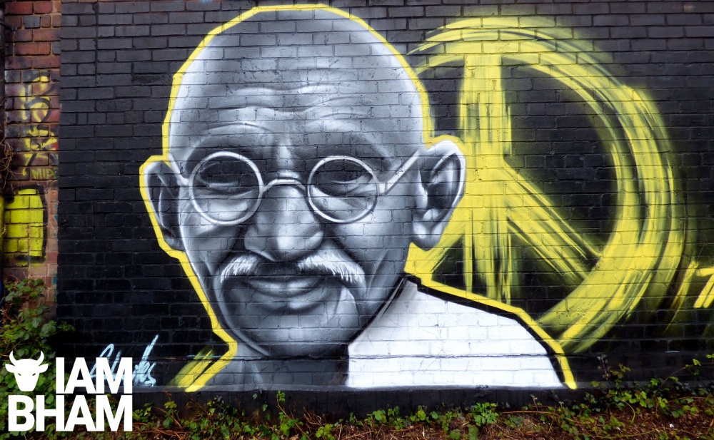 Stunning ‘peace is the way’ Mahatma Gandhi mural painted along Birmingham canal