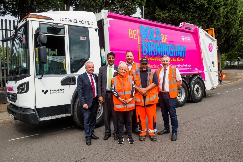Birmingham trials first zero-emissions all-electric bin lorry across city’s Clean Air Zone