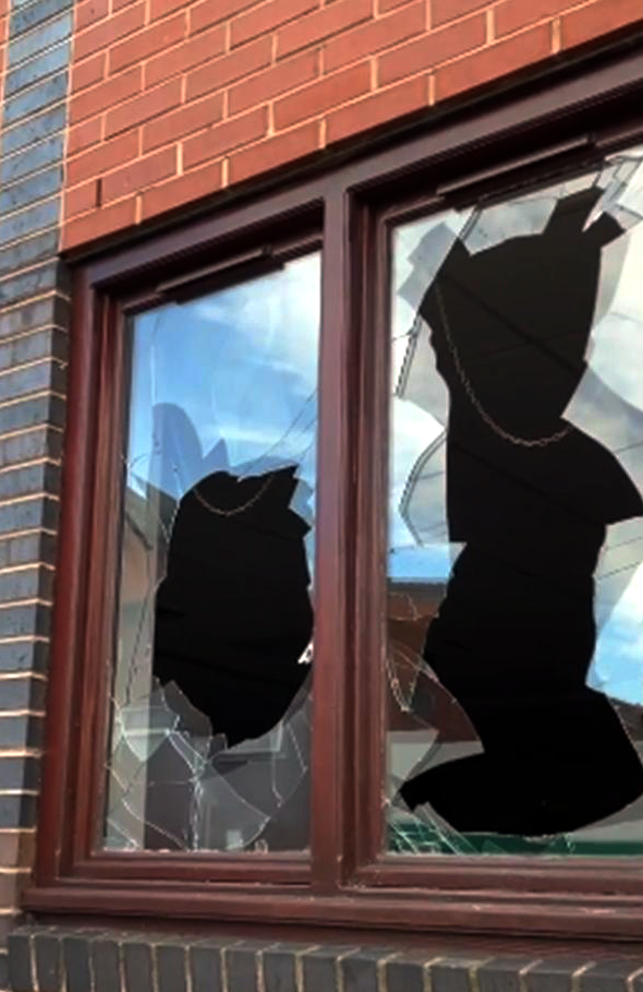 The perpetrator used bricks which he flung into the mosque through the windows