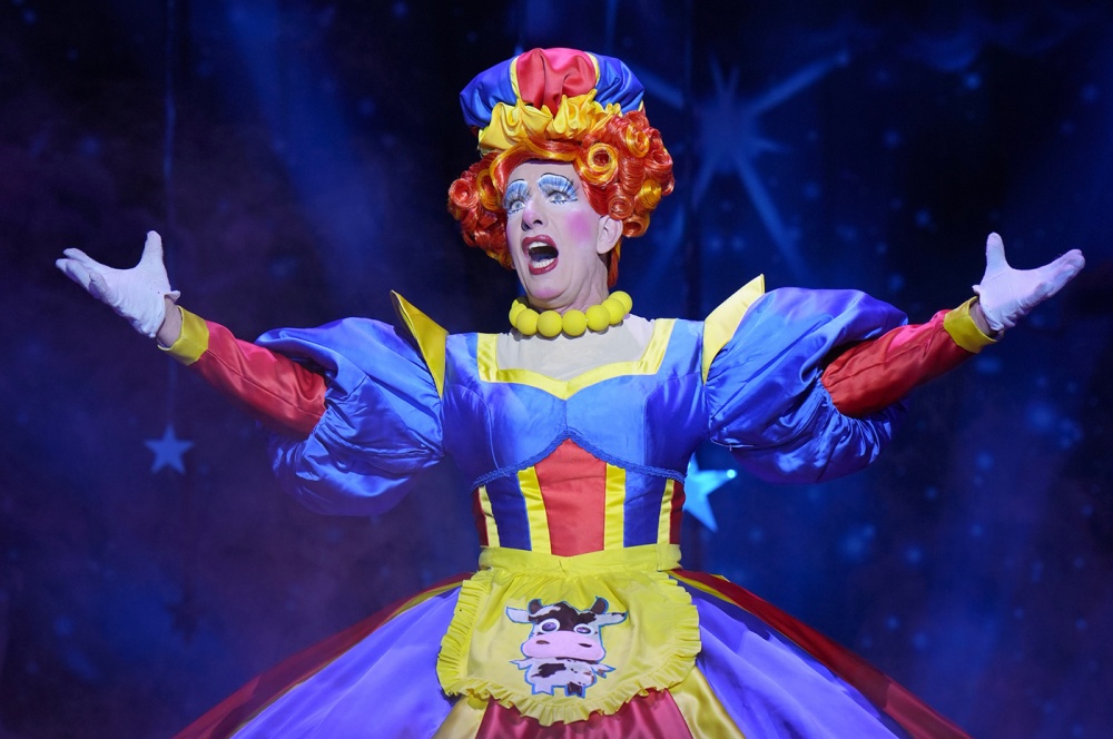 IN PICTURES: Jack and the Beanstalk pantomime at Birmingham Hippodrome