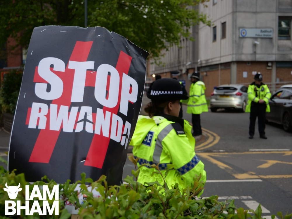 Protesters challenging Rwanda plan arrested outside Home Office immigration centre in Solihull